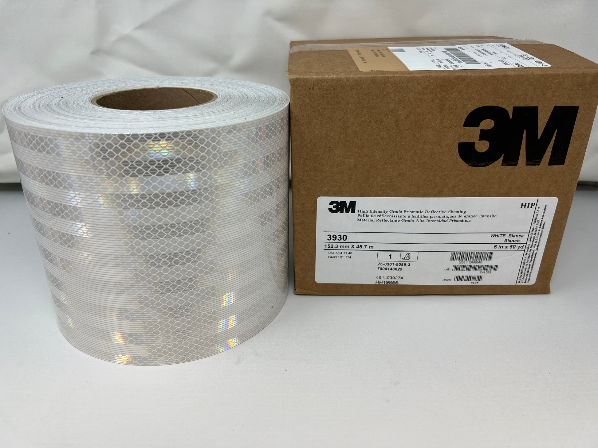 3M HIP Prismatic Reflective Sheeting 3930 White 6 in x 150 7000148625 ...